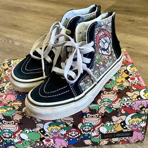 **RARE** Vans x Nintendo Super Mario Brothers Skate Shoes for kids